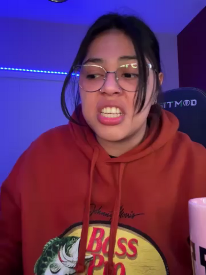 miacanela_xo