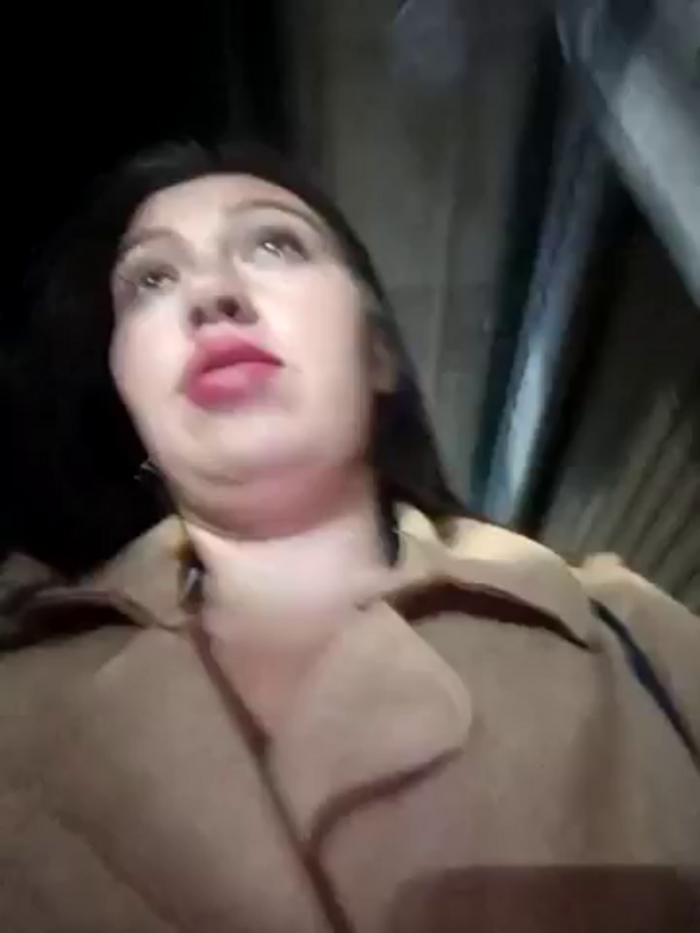 LIZ-06_
