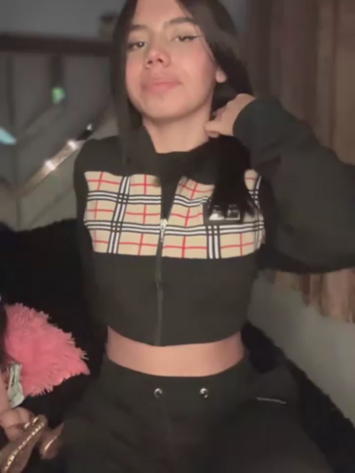 Laura-Khalifa