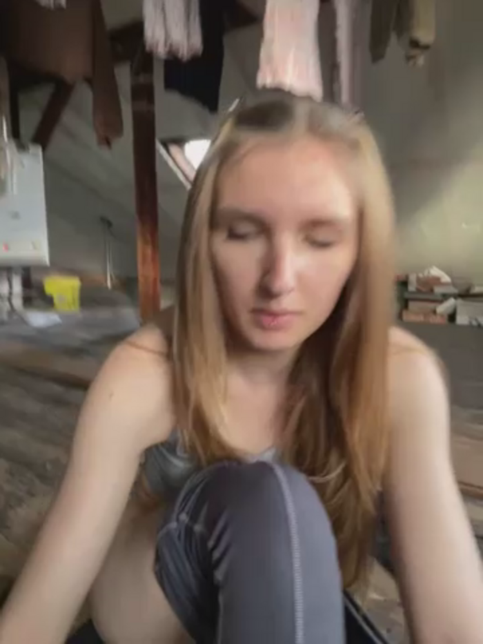 AnnyBelleX
