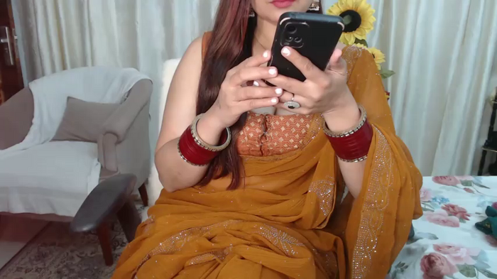 Mahimagic_doll