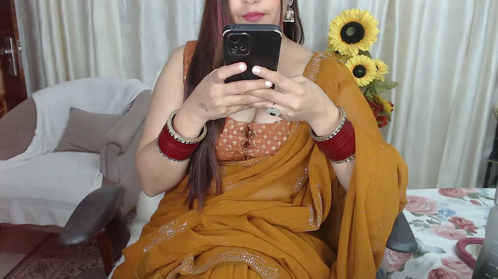 Mahimagic_doll