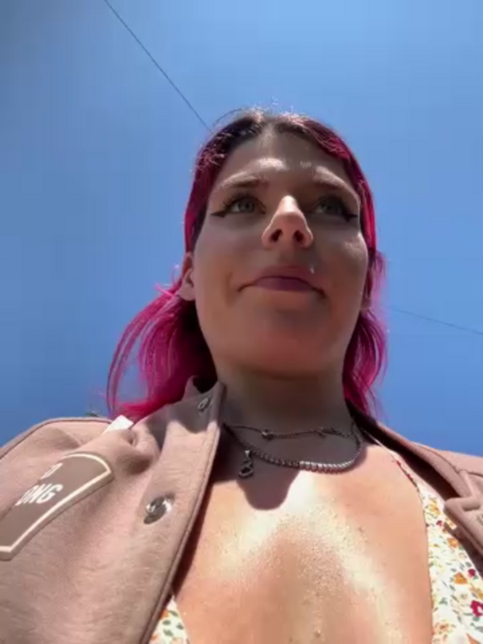 RiriRoseey