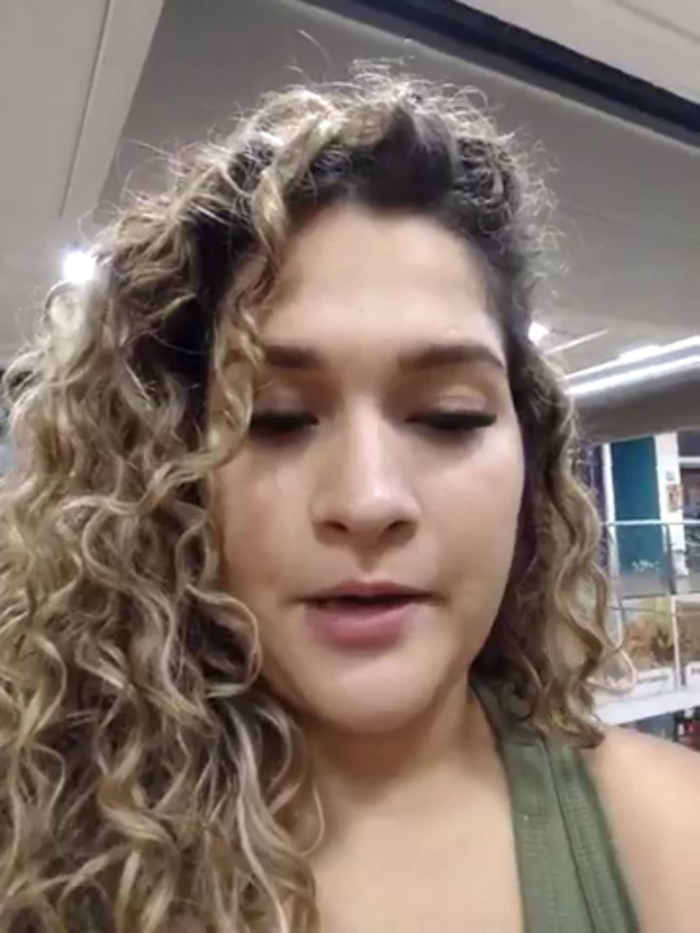 Sara_smiiith211