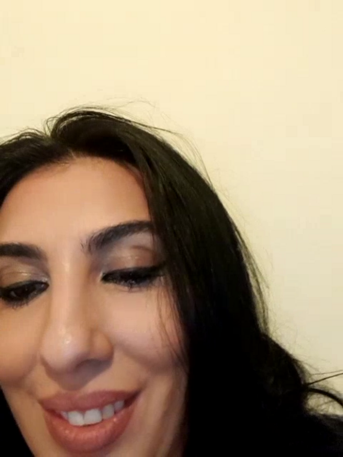 BrunetteBabe69