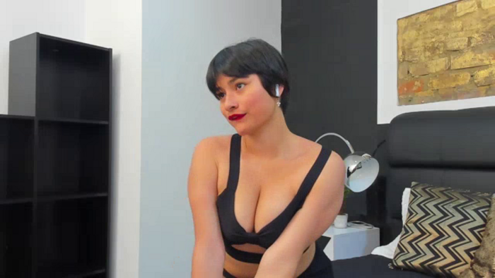 MiaLeblanc