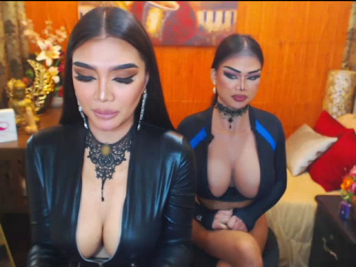 KristalHotAllanaDuos