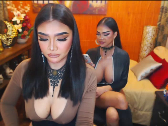 KristalHotAllanaDuos