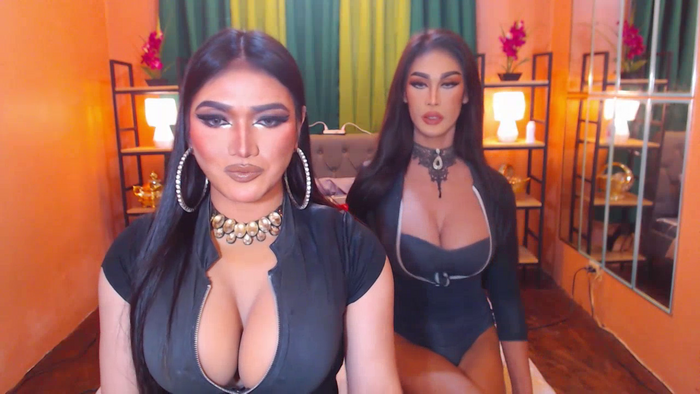 LaraSmithSabrinaSumaDuo