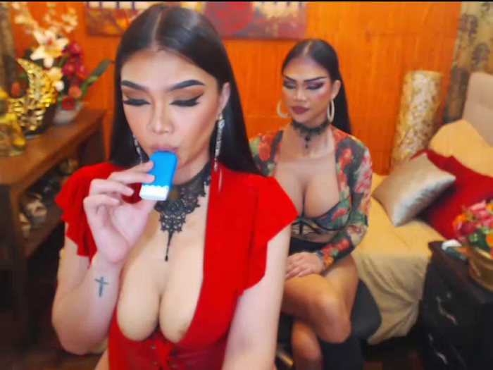 KristalHotAllanaDuos