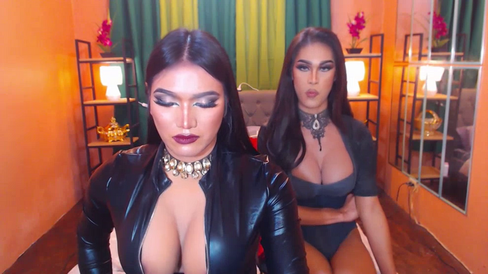LaraSmithSabrinaSumaDuo