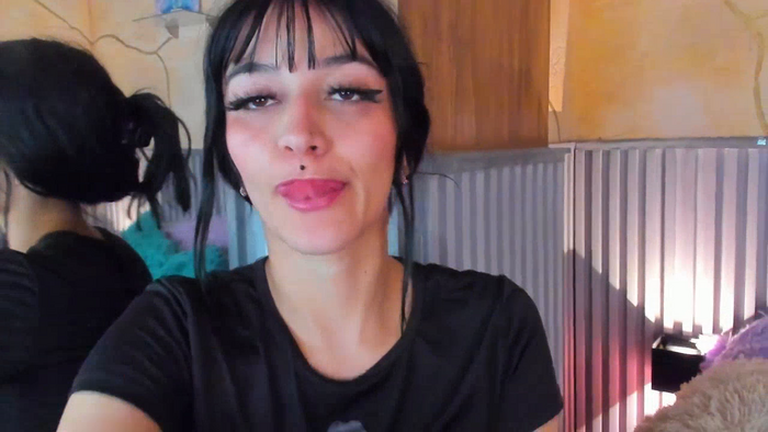 LindaWatsong