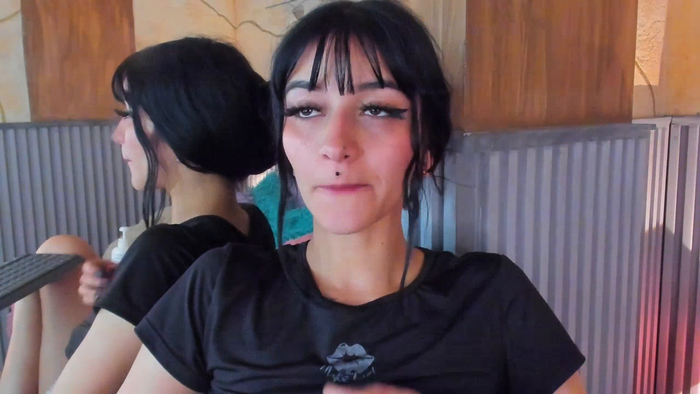LindaWatsong