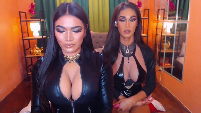 LaraSmithSabrinaSumaDuo