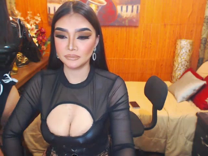 KristalHotAllanaDuos