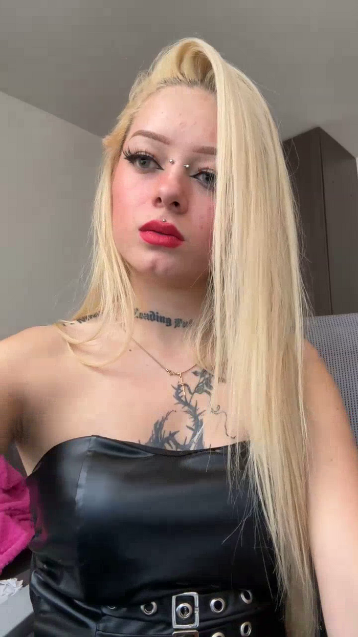 MiaValentine