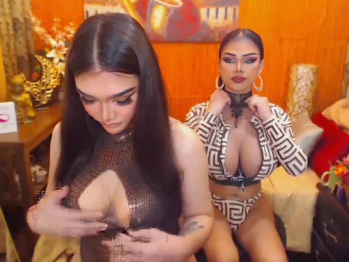 KristalHotAllanaDuos