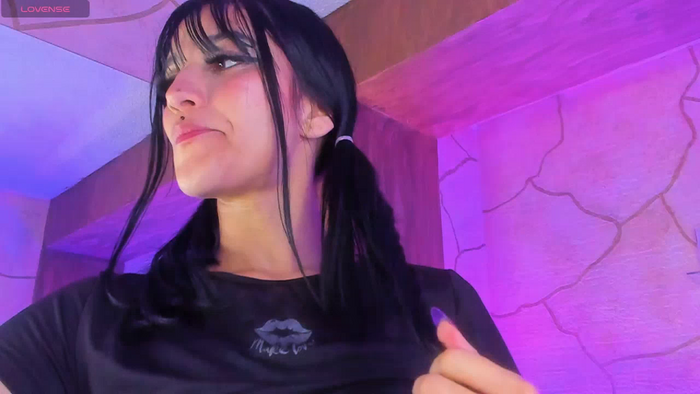 LindaWatsong
