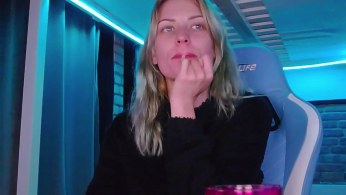 KaroKaroline