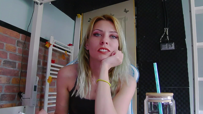 KaroKaroline
