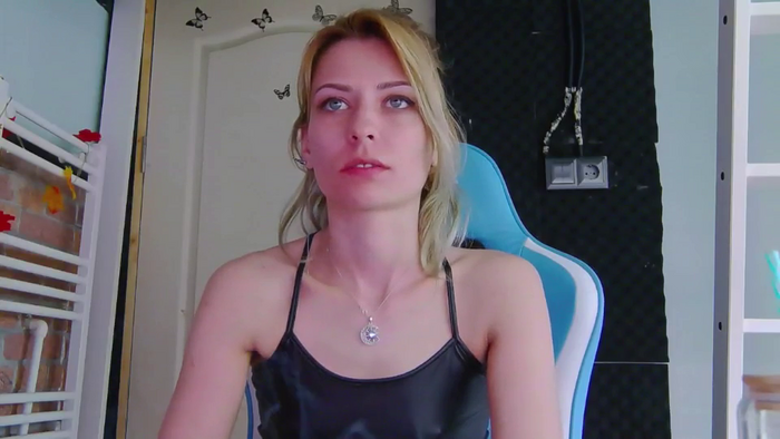 KaroKaroline