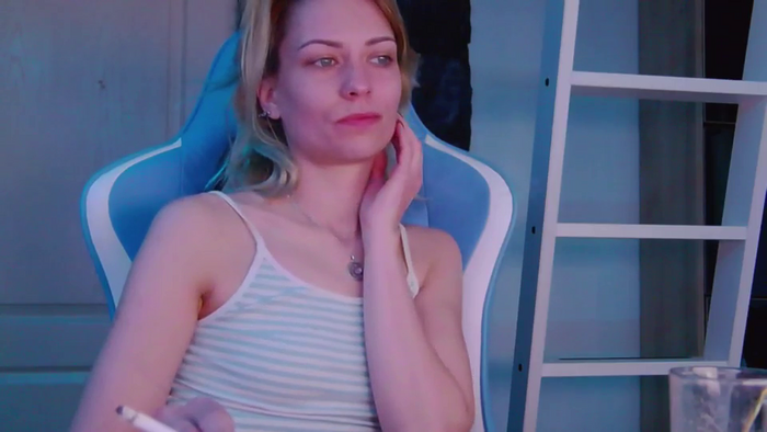 KaroKaroline