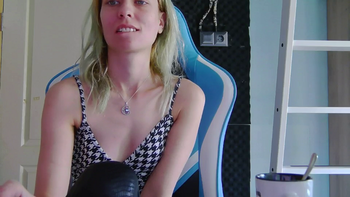 KaroKaroline