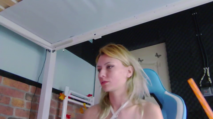 KaroKaroline