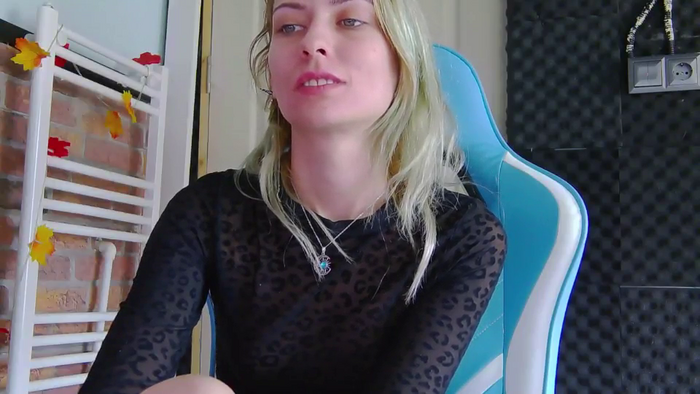 KaroKaroline