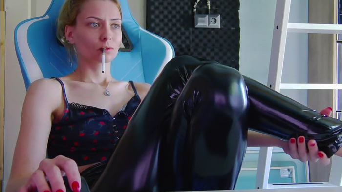 KaroKaroline