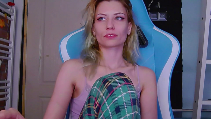 KaroKaroline