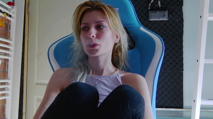 KaroKaroline