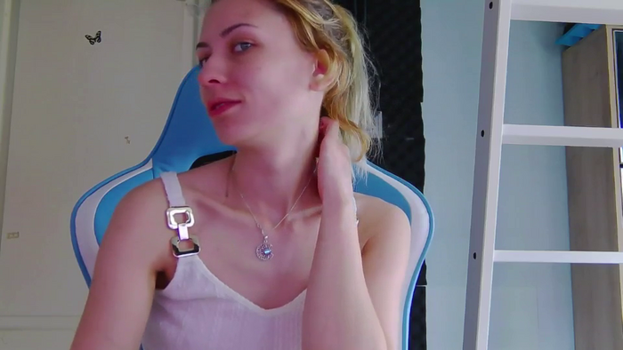 KaroKaroline
