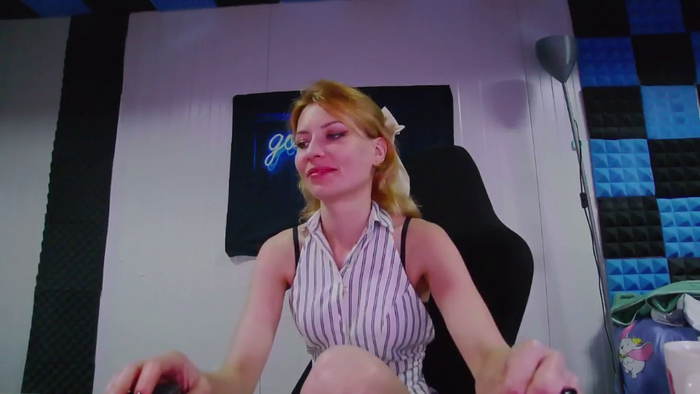 KaroKaroline