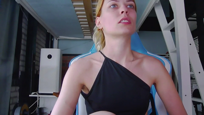 KaroKaroline