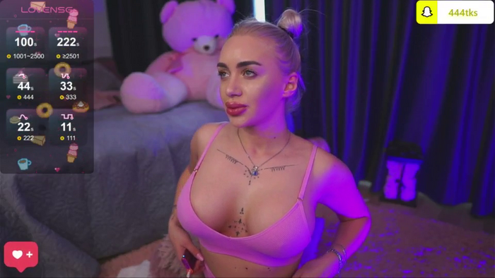 CuteLittleBlondy
