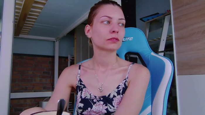 KaroKaroline