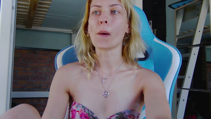 KaroKaroline
