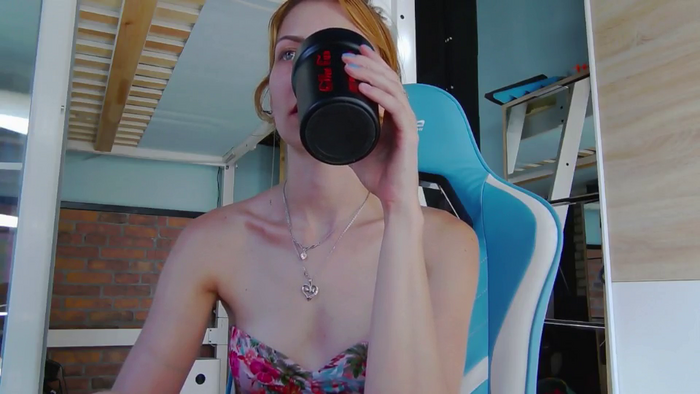 KaroKaroline