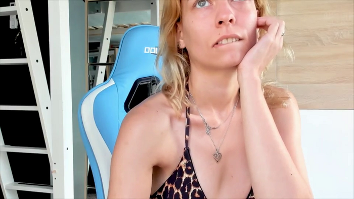 KaroKaroline