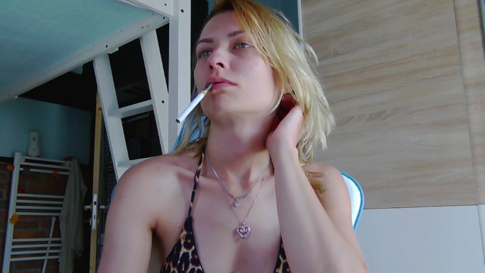 KaroKaroline