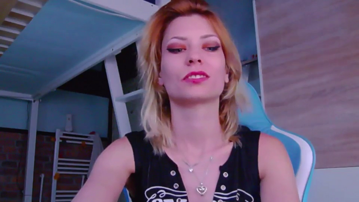 KaroKaroline