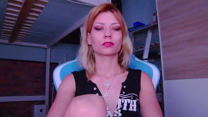 KaroKaroline