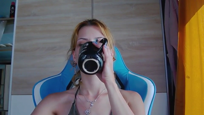 KaroKaroline