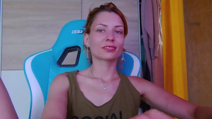 KaroKaroline