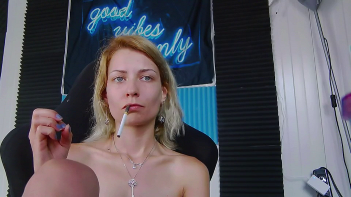 KaroKaroline