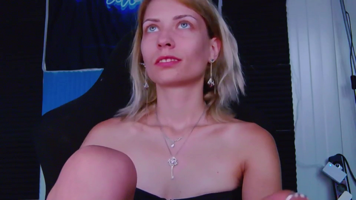 KaroKaroline