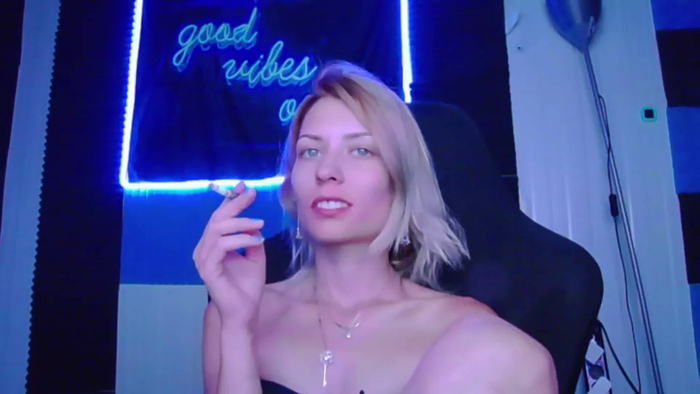KaroKaroline