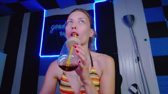 KaroKaroline