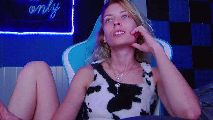 KaroKaroline